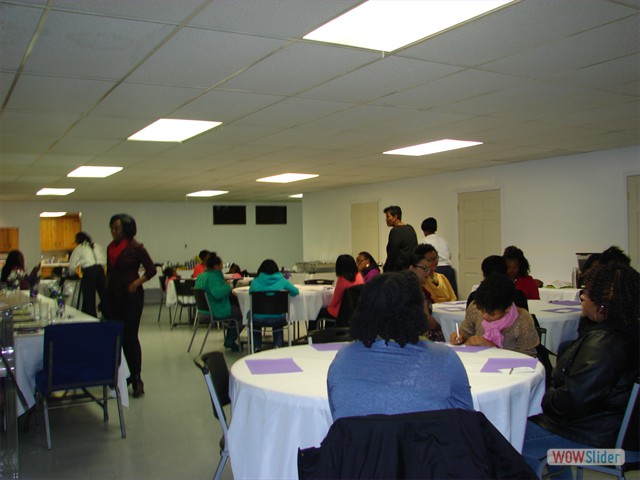 Liberated Women's Holiday Fellowship 2014 016