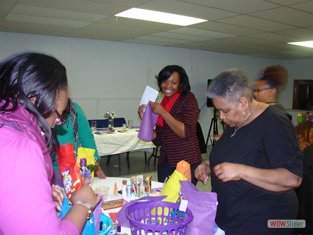 Liberated Women's Holiday Fellowship 2014 064